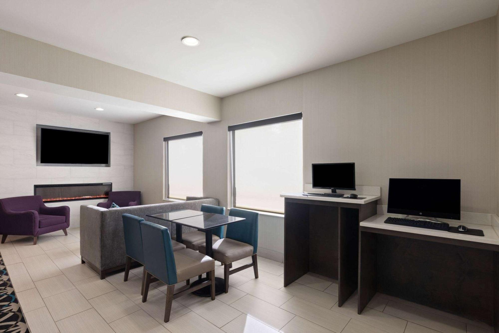 La Quinta By Wyndham Snellville - Stone Mountain Εξωτερικό φωτογραφία