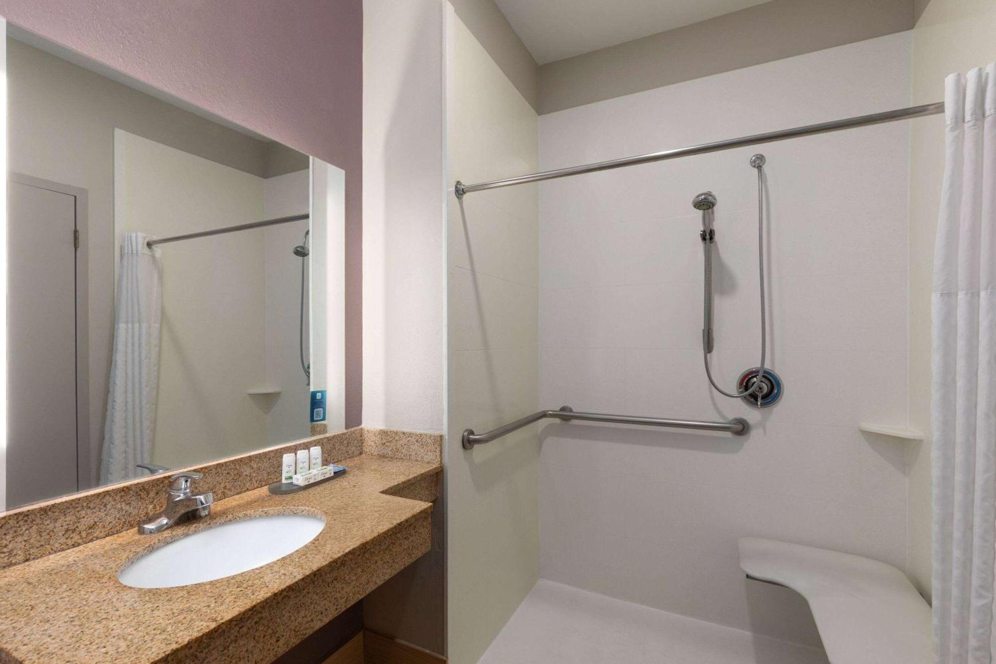 La Quinta By Wyndham Snellville - Stone Mountain Εξωτερικό φωτογραφία
